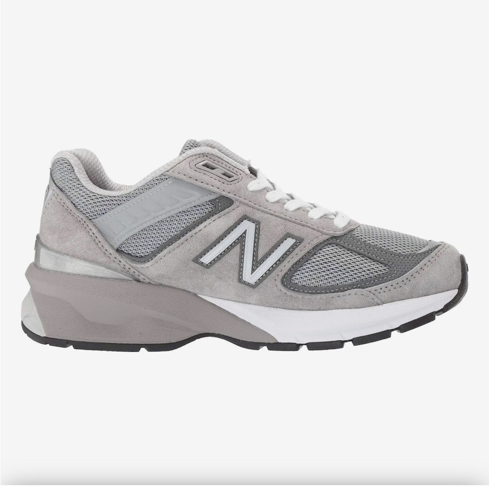 Women’s new balance 990v5